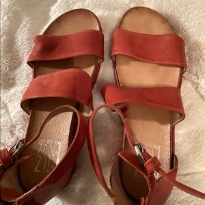 Miz mooz sz 39 red